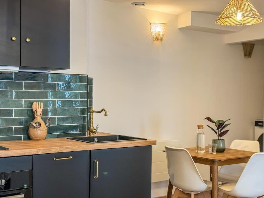 Apartament Elegance Au Coeur De Tarbes Zewnętrze zdjęcie