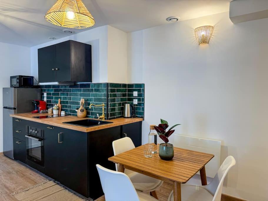 Apartament Elegance Au Coeur De Tarbes Zewnętrze zdjęcie